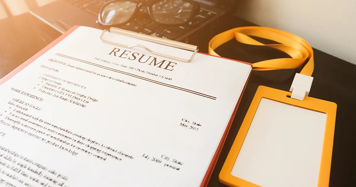 resume on a clipboard