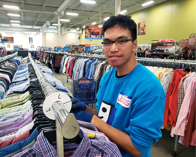 Retail job person in softlines